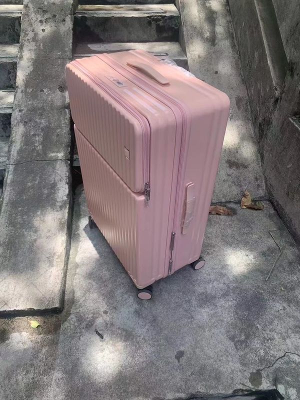 উচ্চ মানের ABS পিসি হার্ড ব্যাগ TSA এবং সামনে খোলা ল্যাপটপ পকেট সঙ্গে ব্যাগ বহন 20/24/26 ইঞ্চি ব্যাগ