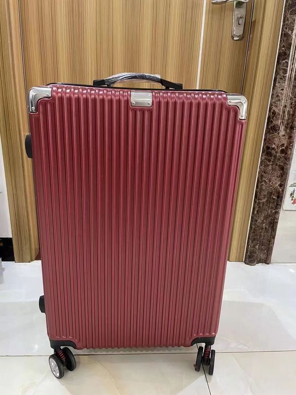 পাইকারি কেস স্যুটকেস বহিরঙ্গন জন্য ভ্রমণ ব্যাগ সেট কাস্টম মুদ্রিত লোগো 26 
