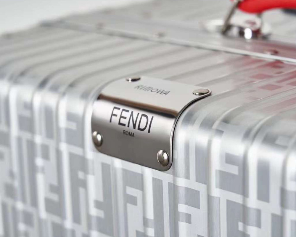 চাইনিজ অনলাইন মার্কেটস অল অ্যালুমিনিয়াম অ্যালোয় অরিজিনাল পরিধান প্রতিরোধী ভ্রমণ ট্রলিবাস কেস ব্র্যান্ড ভ্রমণ ব্যাগ সেট বিলাসিতা