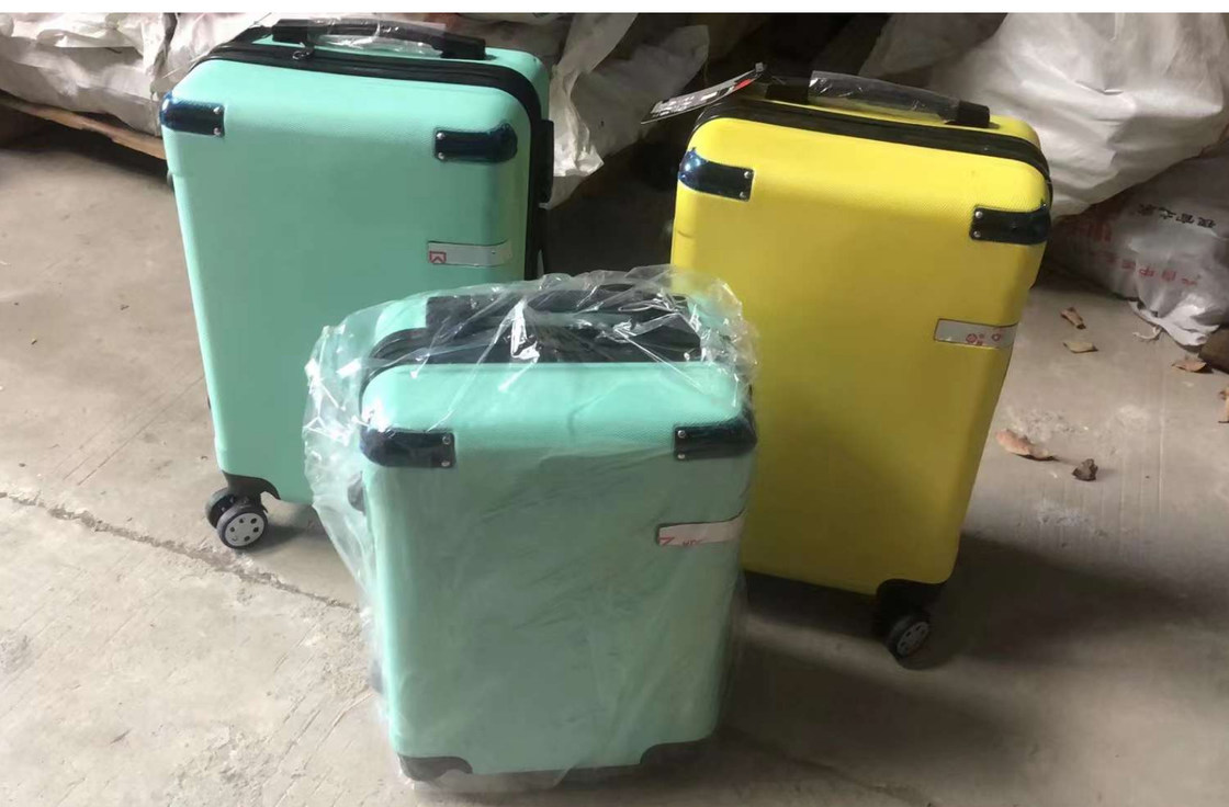 গরম বিক্রয় উচ্চ মানের অ্যালুমিনিয়াম ফ্রেম পিসি ট্রলি আন্তর্জাতিক ভ্রমণকারী রোলিং ব্যাগ সঙ্গে কম দাম